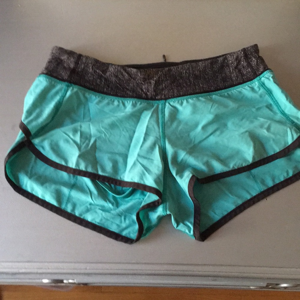Lululemon teal shorts